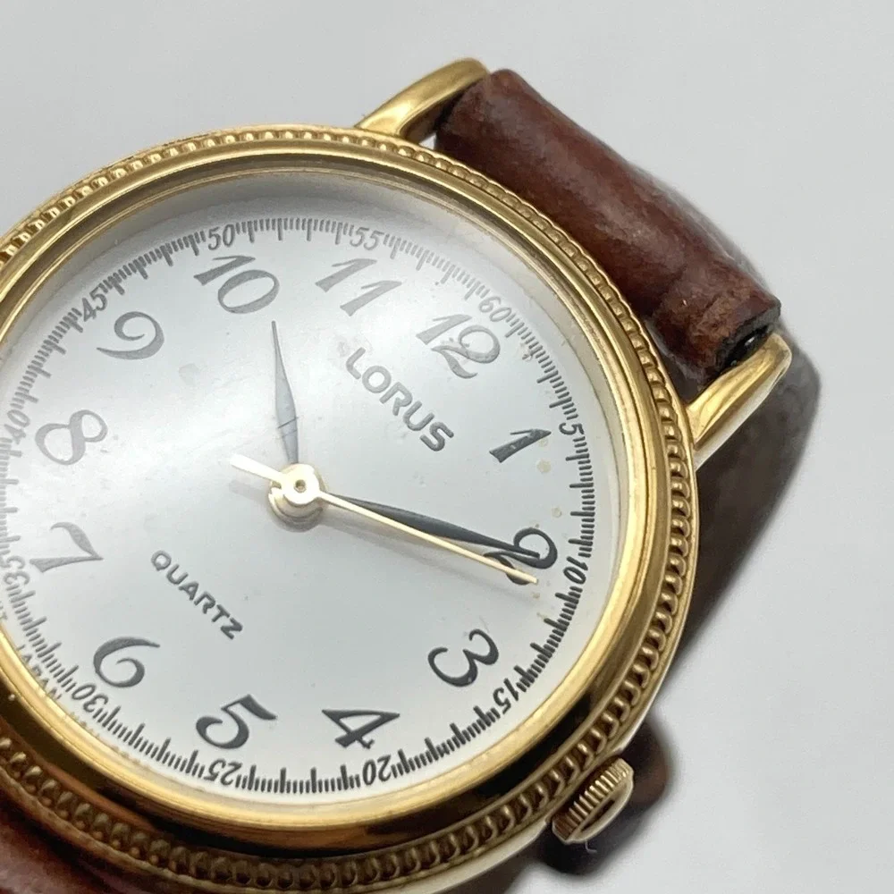 Vintage Lorus Women's Watch 24mm Gold Tone V811-1920 Brown Band New Battery 8.5